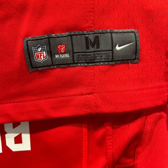 COPY - Size medium youth jersey 12 Tom Brady NFL Tampa Bay excellent condition - Picture 3 of 3